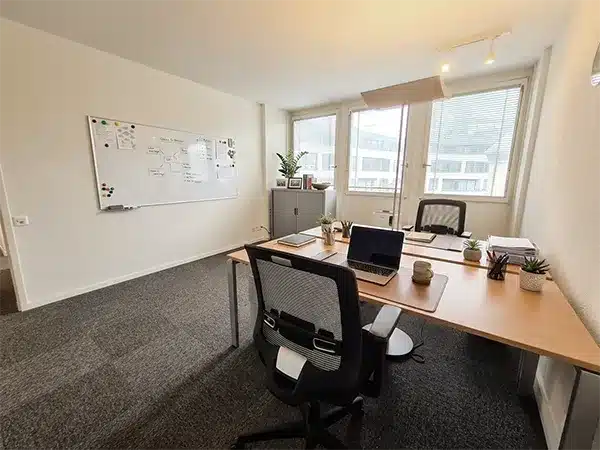Equipped private office for two people, business centre, Rue Adrien-Lachenal 26, Geneva